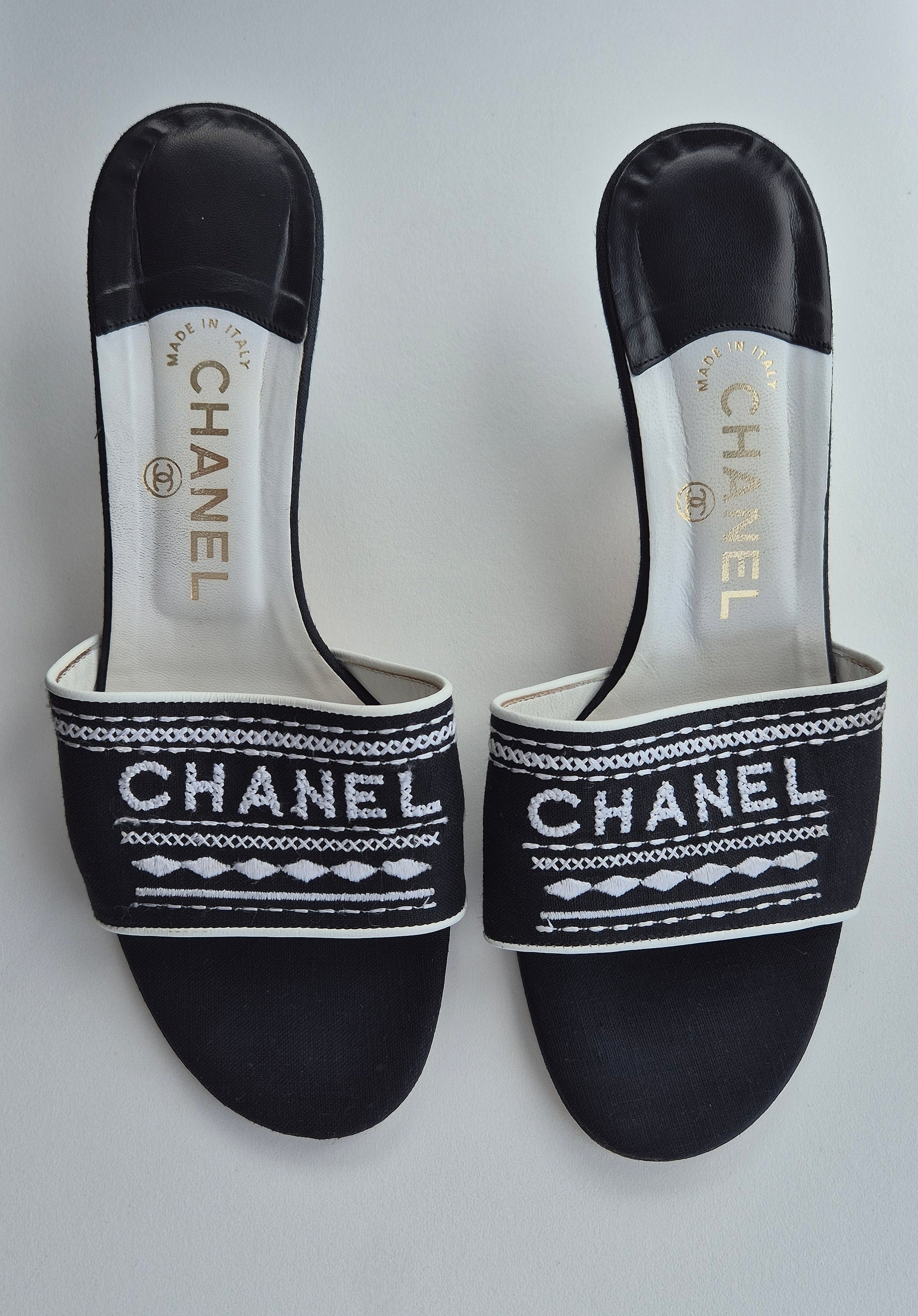 Chanel Black White Spellout Canvas Heel Sandals - 38.5EU / 5 5UK / 7.5US