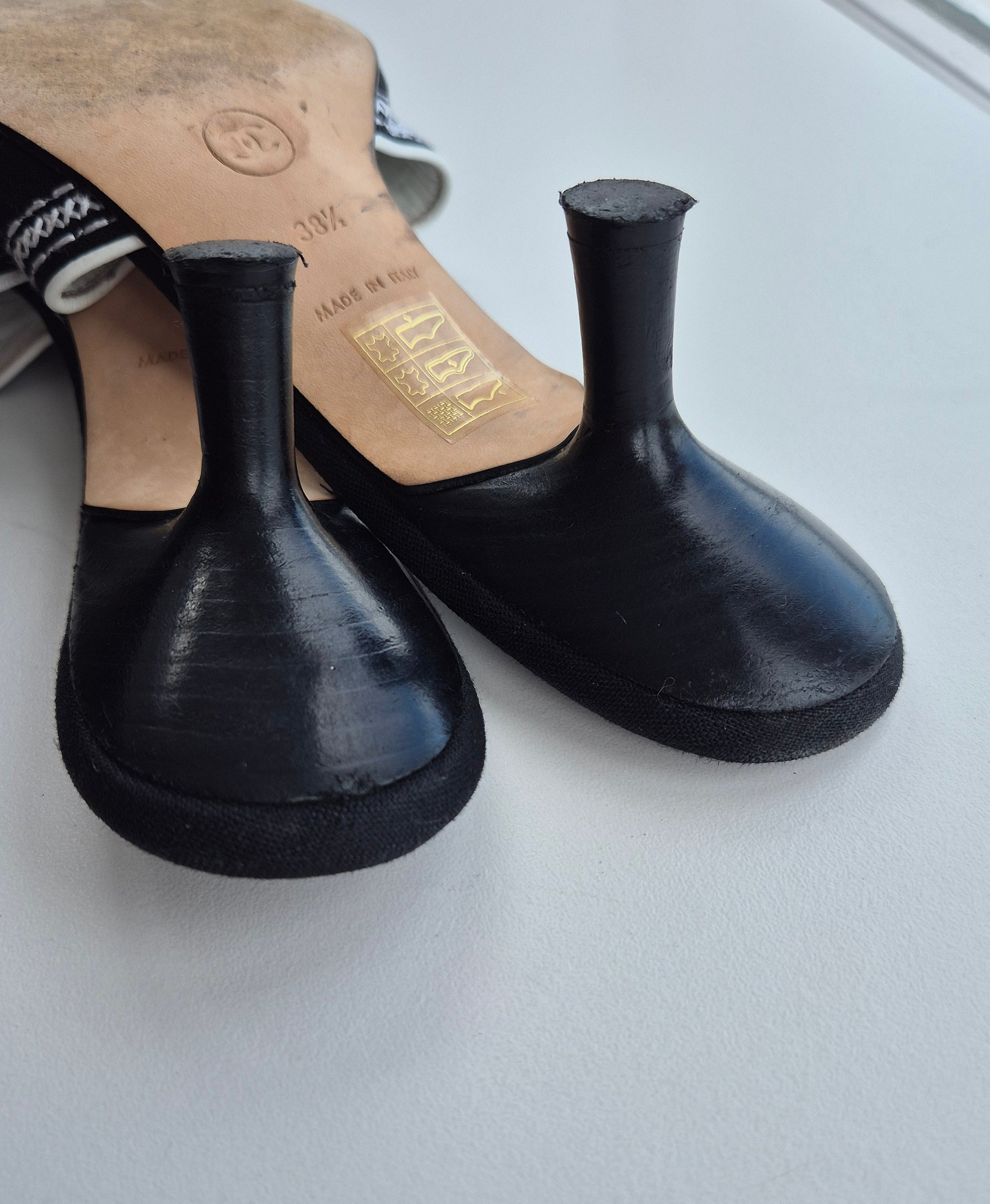 Chanel Black White Spellout Canvas Heel Sandals - 38.5EU / 5 5UK / 7.5US