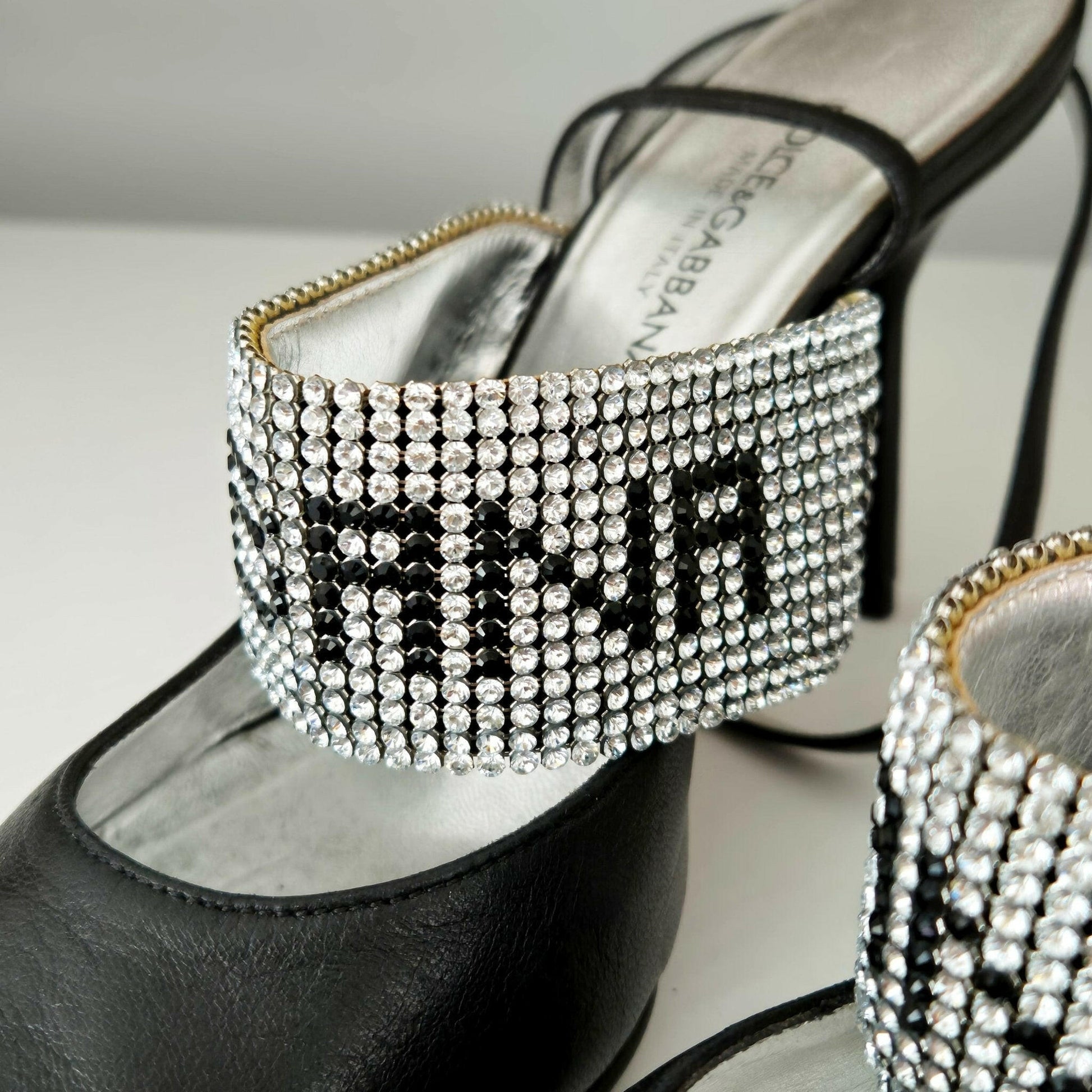 Dolce & Gabbana Black Leather Crystal Heels - 4.5UK - The Luxury VintageDolce & Gabbana Black Leather Crystal Heels - 4.5UKThe Luxury VintageDolce & Gabbana Black Leather Crystal Heels - 4.5UK